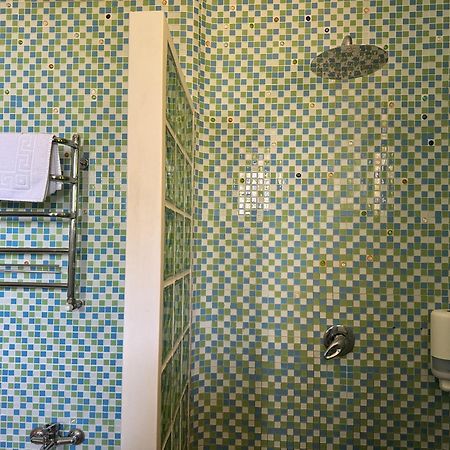 Hotel Veles Zolotonosha Экстерьер фото