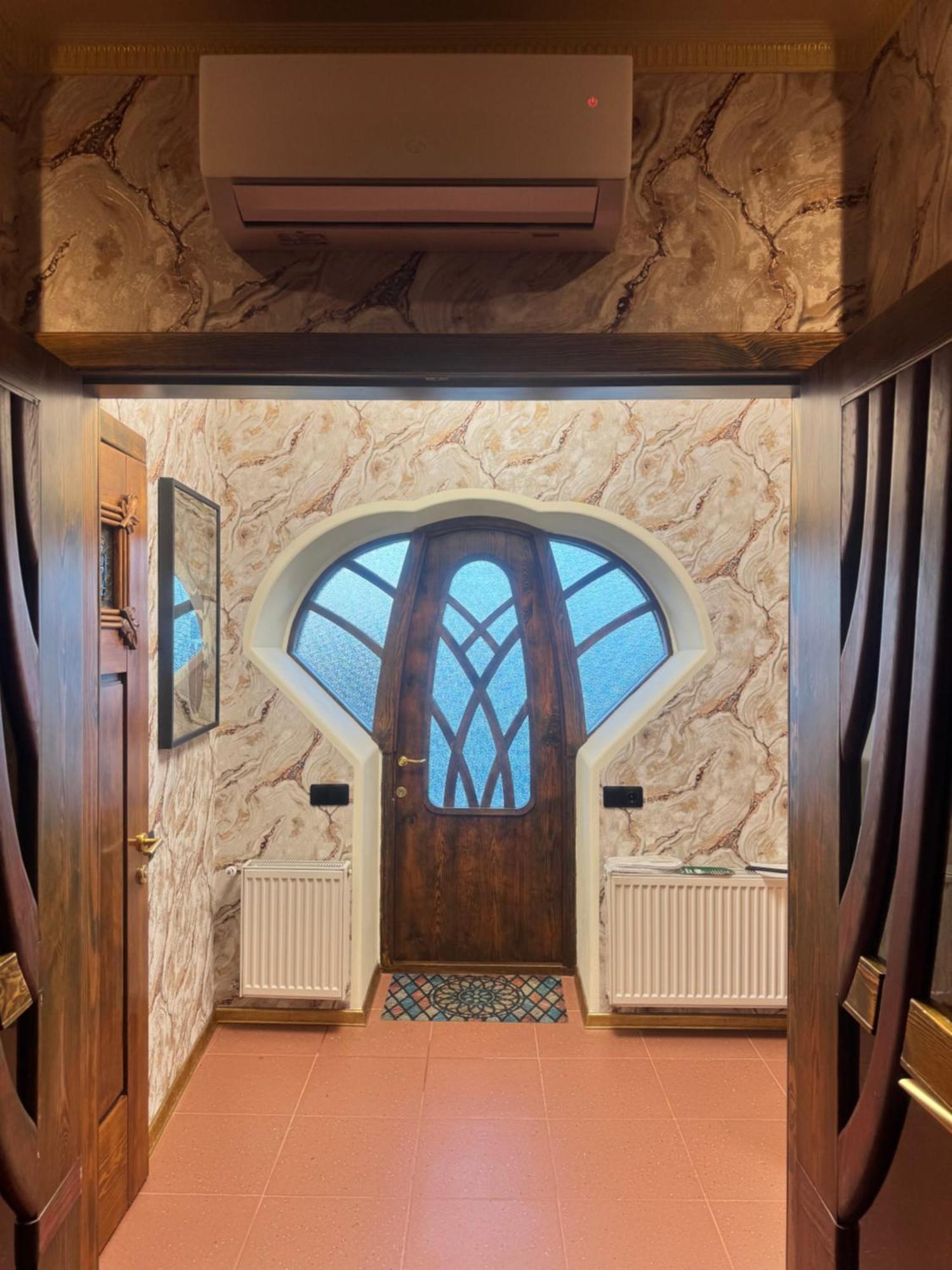 Hotel Veles Zolotonosha Экстерьер фото